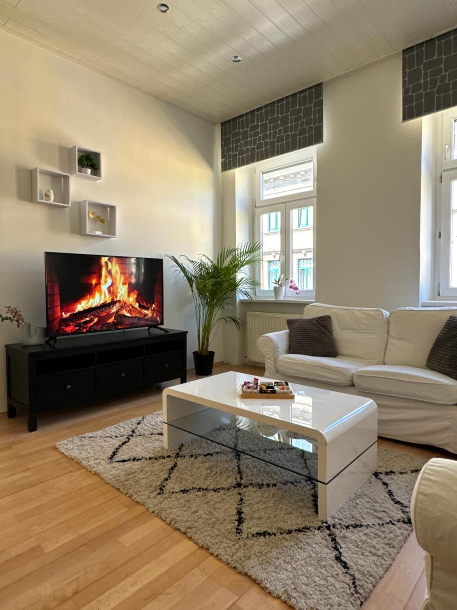 Charmante Zentral Gelegene Wohnung ウィーン エクステリア 写真